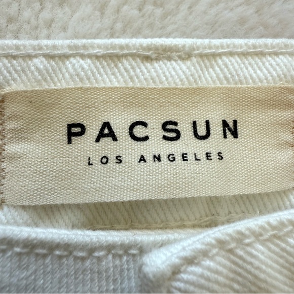NEW!!! PacSun women high rise white shorts size 25 - Picture 3 of 6